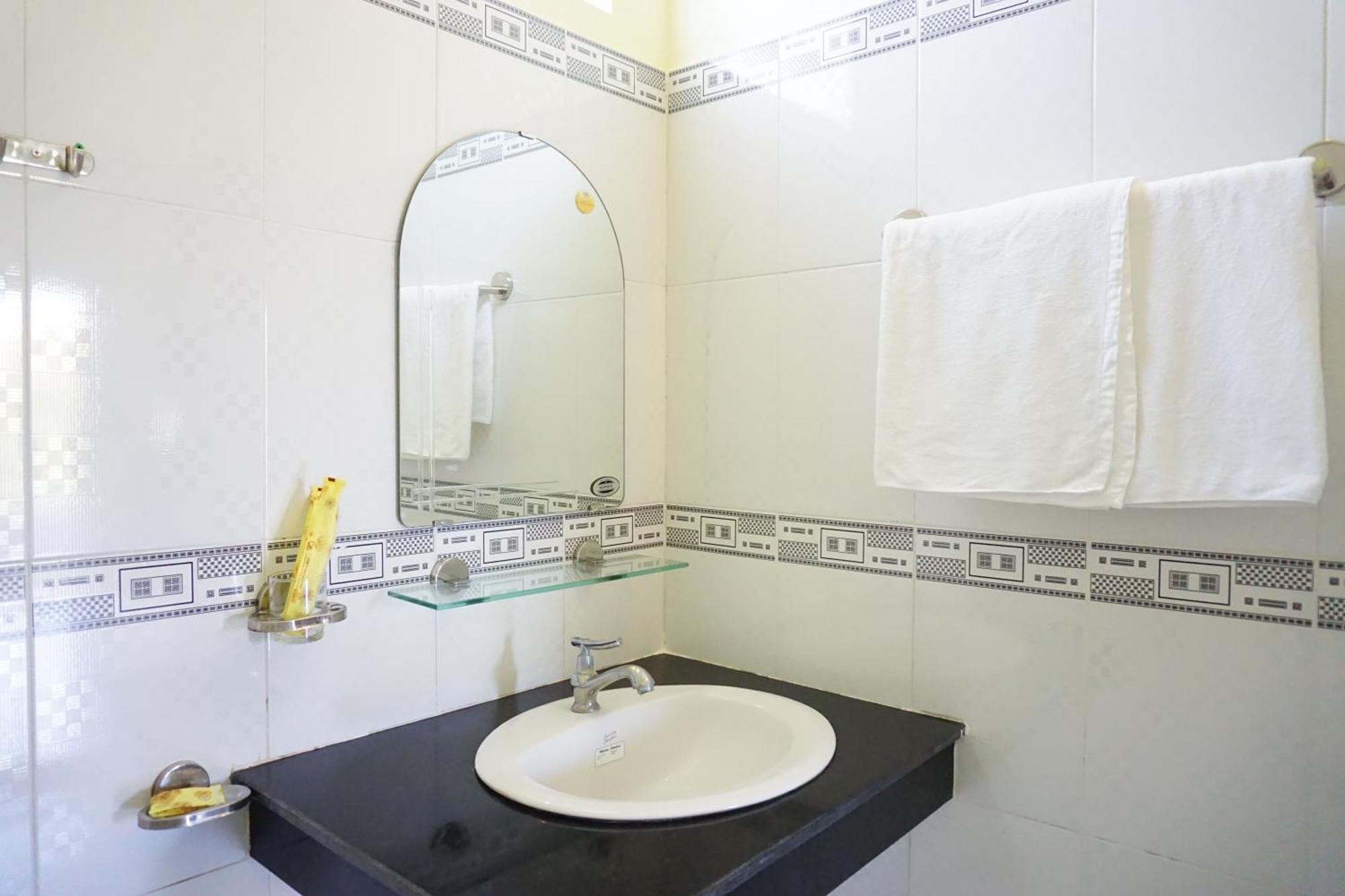 Cat Tien Guesthouse Муи Не Стая снимка