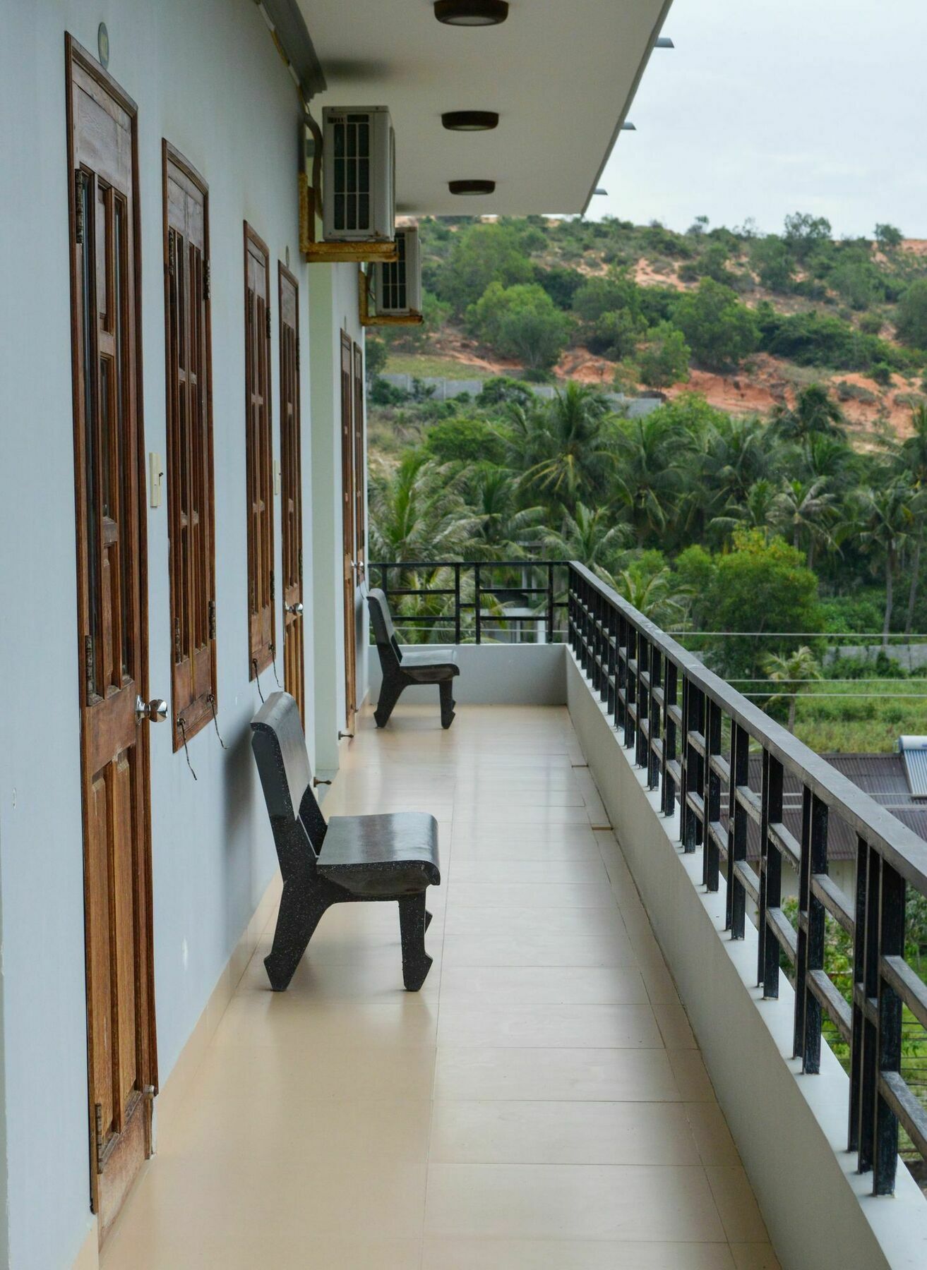 Cat Tien Guesthouse Муи Не Екстериор снимка